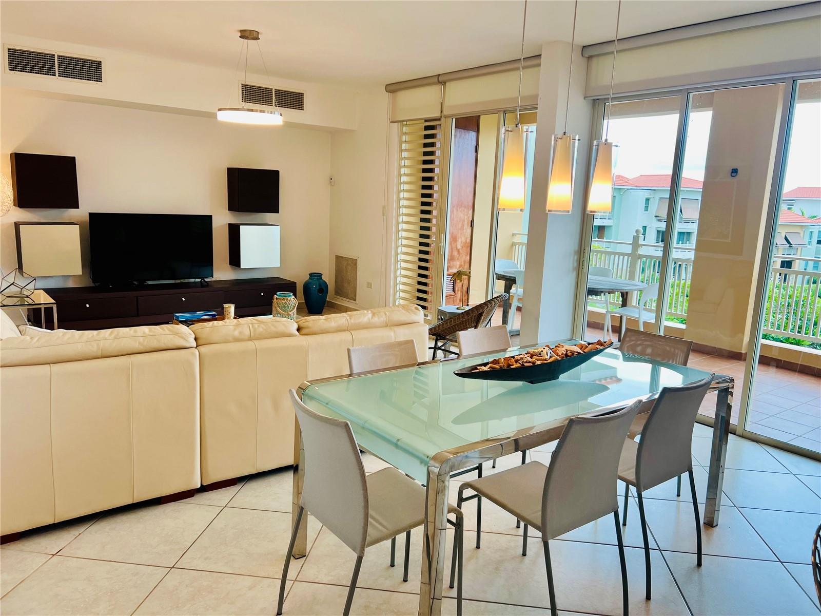 Maralago OCEAN DR 335