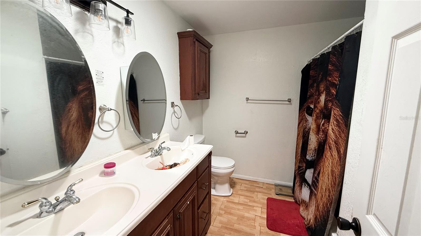 TUXEDO PARK SUB - Residential