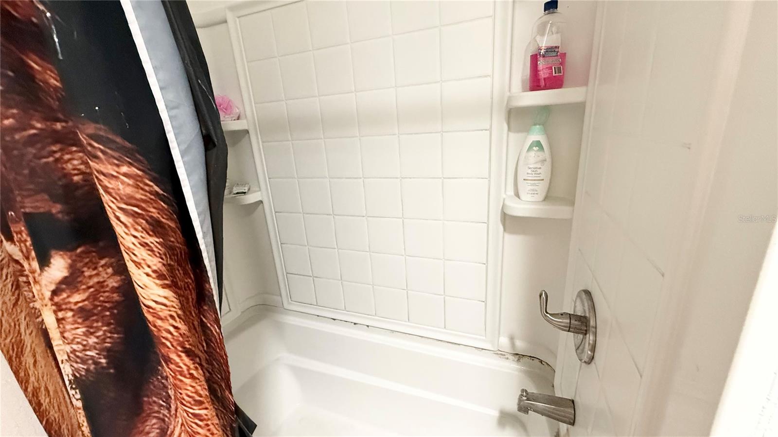 TUXEDO PARK SUB - Residential