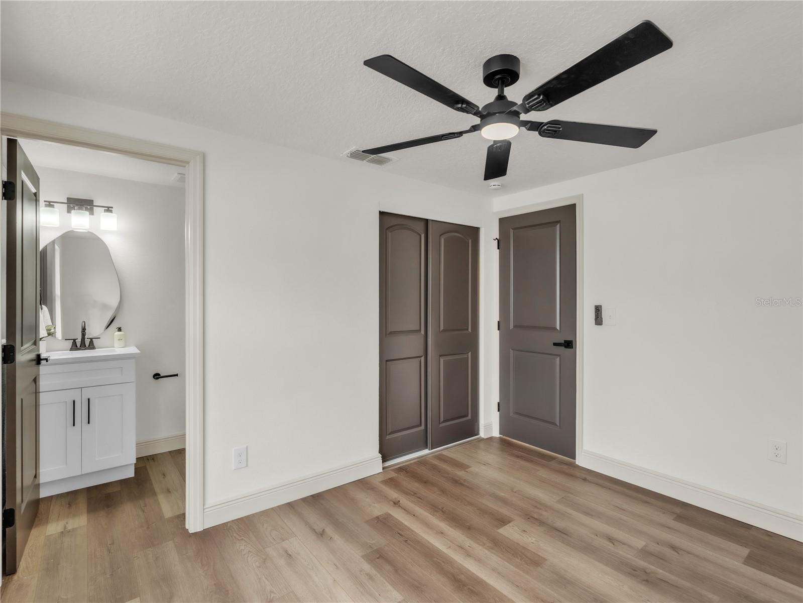 BLOSSOM LAKE VILLAGE SEC 3 - Residential