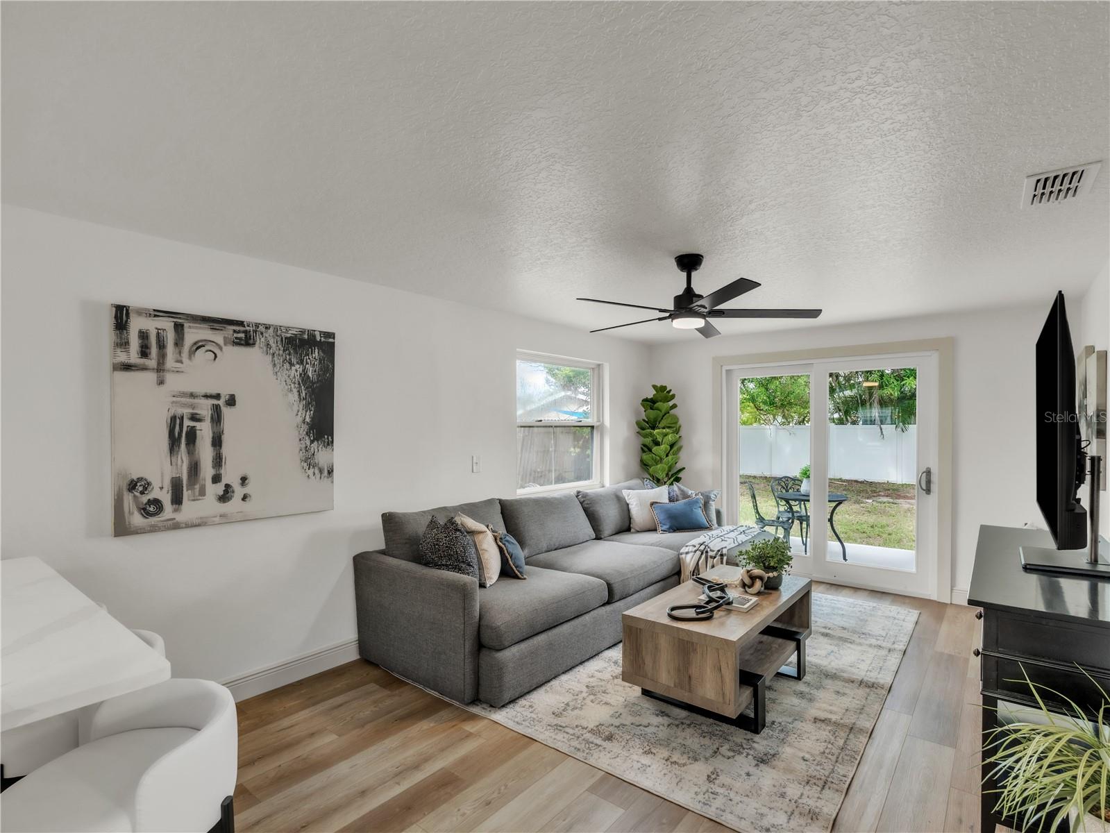 BLOSSOM LAKE VILLAGE SEC 3 - Residential