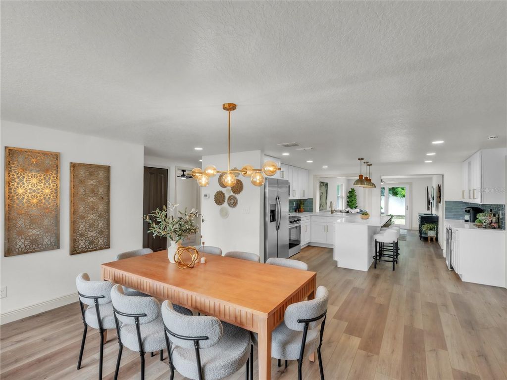 Photo of 10525 Valencia Road, Seminole, FL 33772 (MLS # TB8434822)