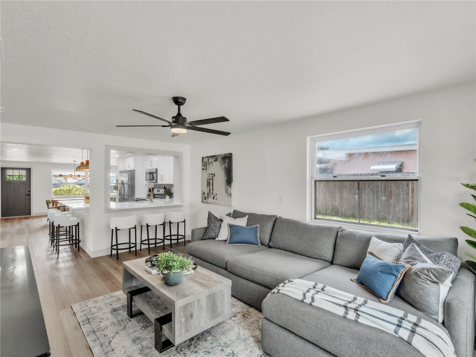 BLOSSOM LAKE VILLAGE SEC 3 - Residential