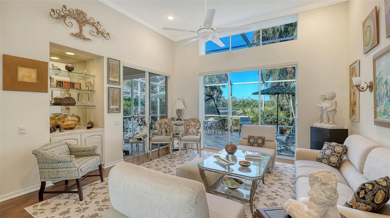 UNIVERSITY PARK COUNTRY CLUB - Residential