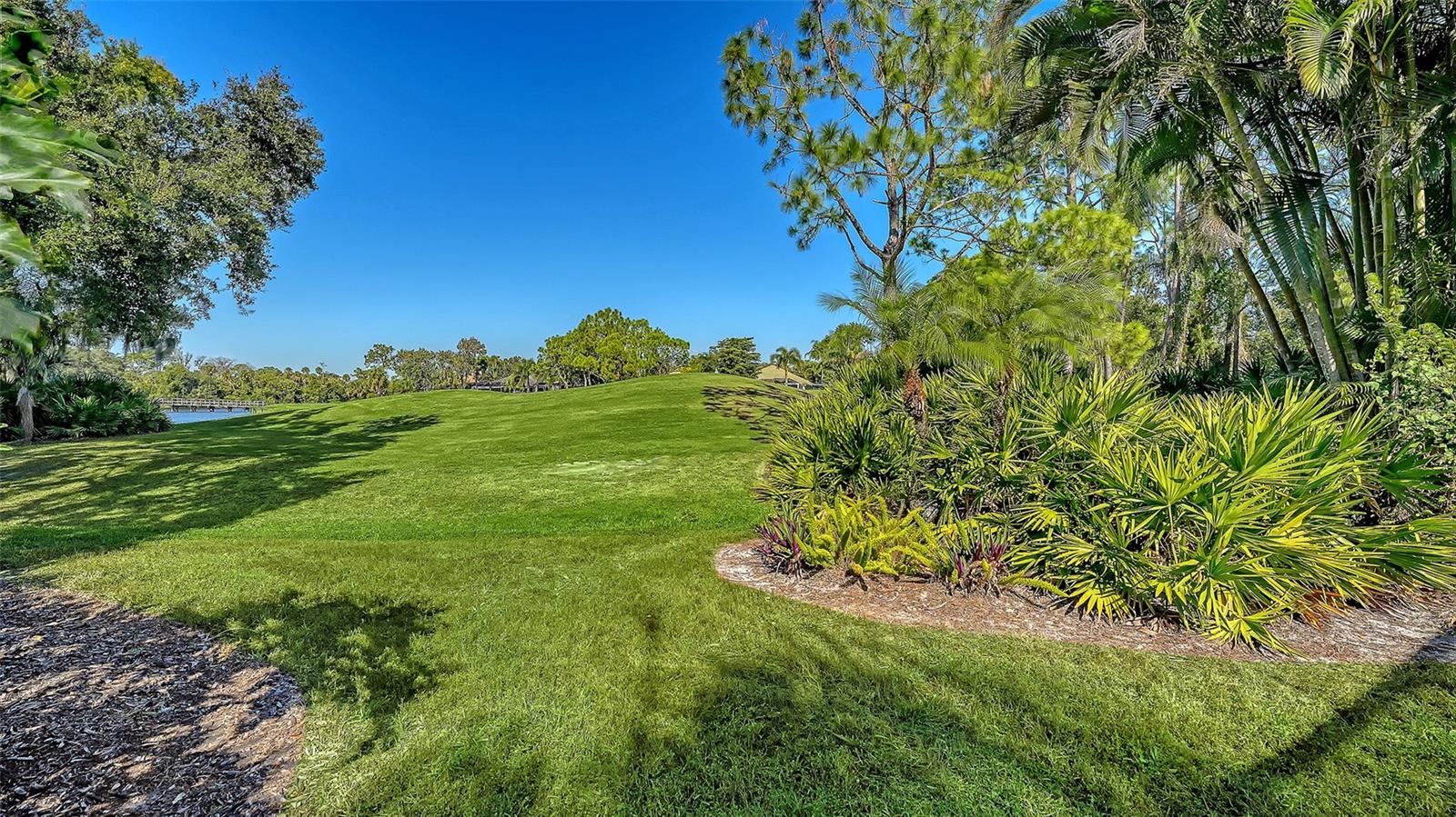 UNIVERSITY PARK COUNTRY CLUB - Residential