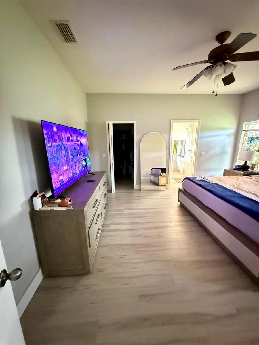 13918 OCEAN PINE CIRCLE