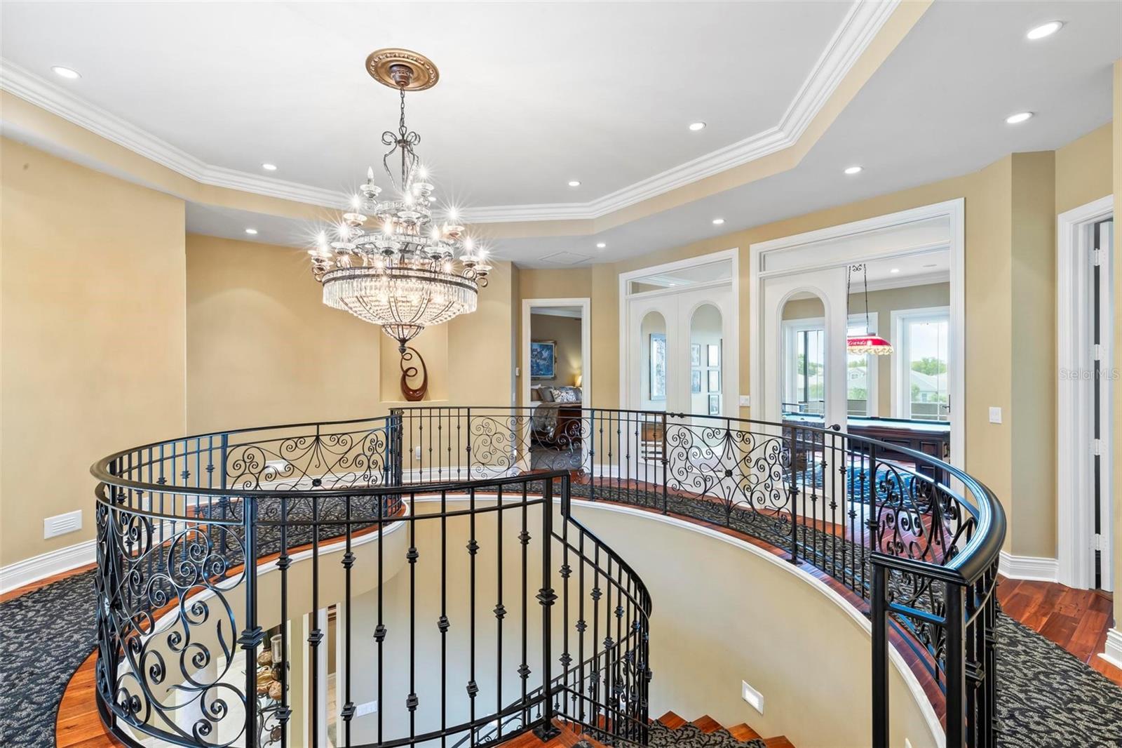 SANCTUARY SUB - Residential