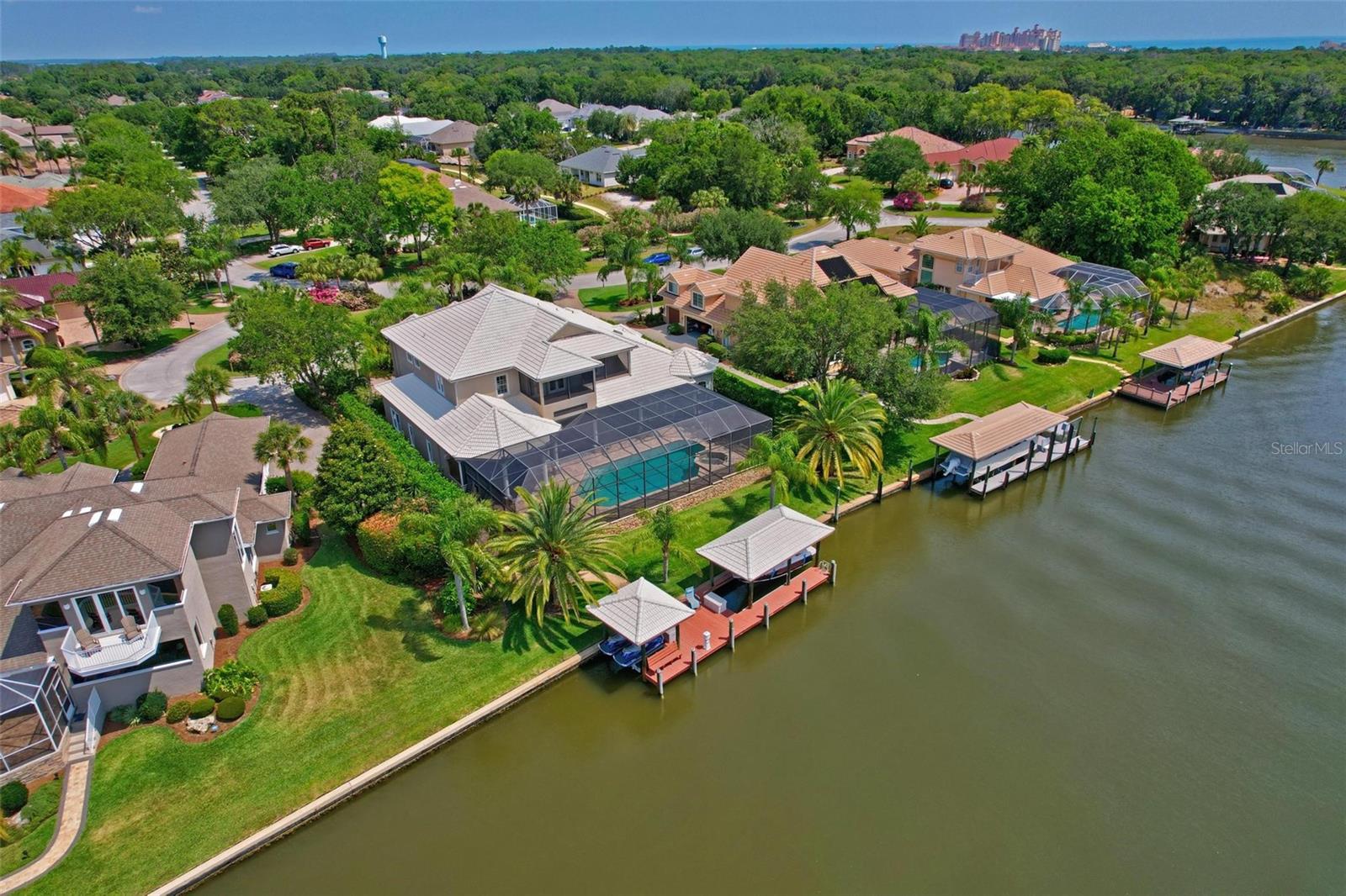 SANCTUARY SUB - Residential