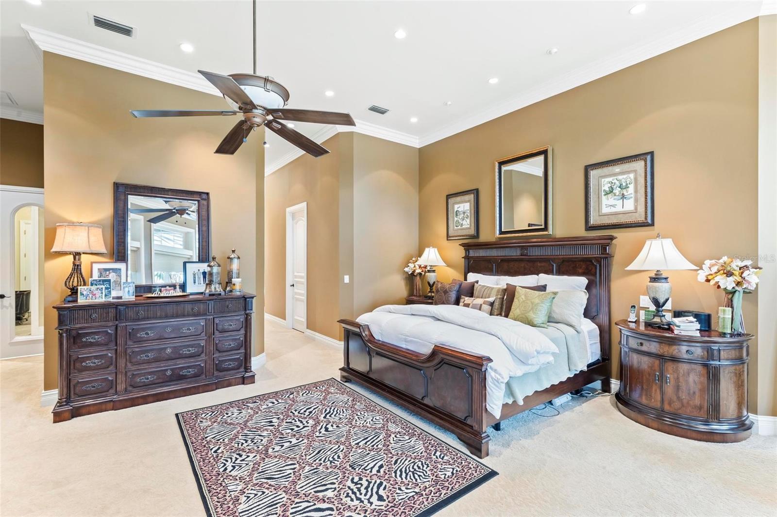 SANCTUARY SUB - Residential