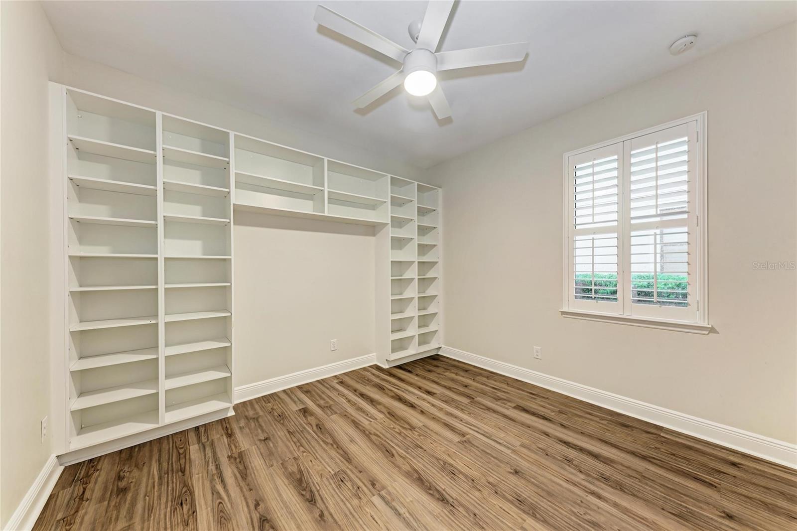 WILLOW CHASE - Residential Lease
