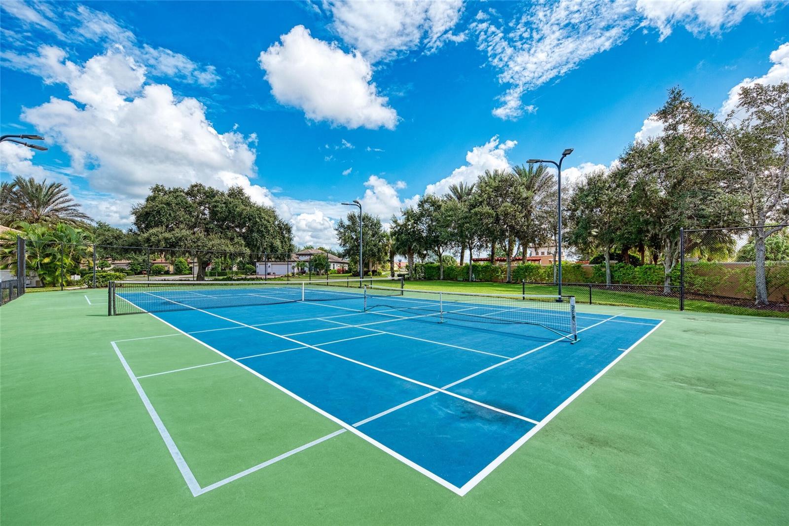WILLOW CHASE - Residential Lease