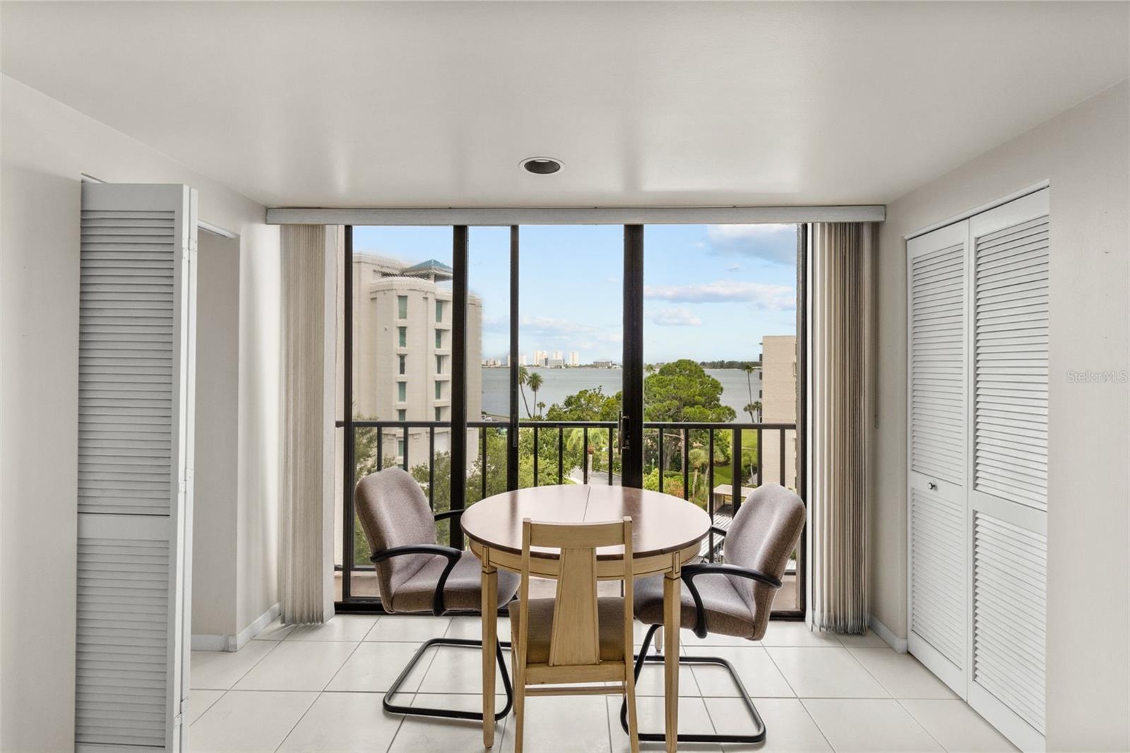 BELLEVIEW BILTMORE VILLAS OAKS - Residential