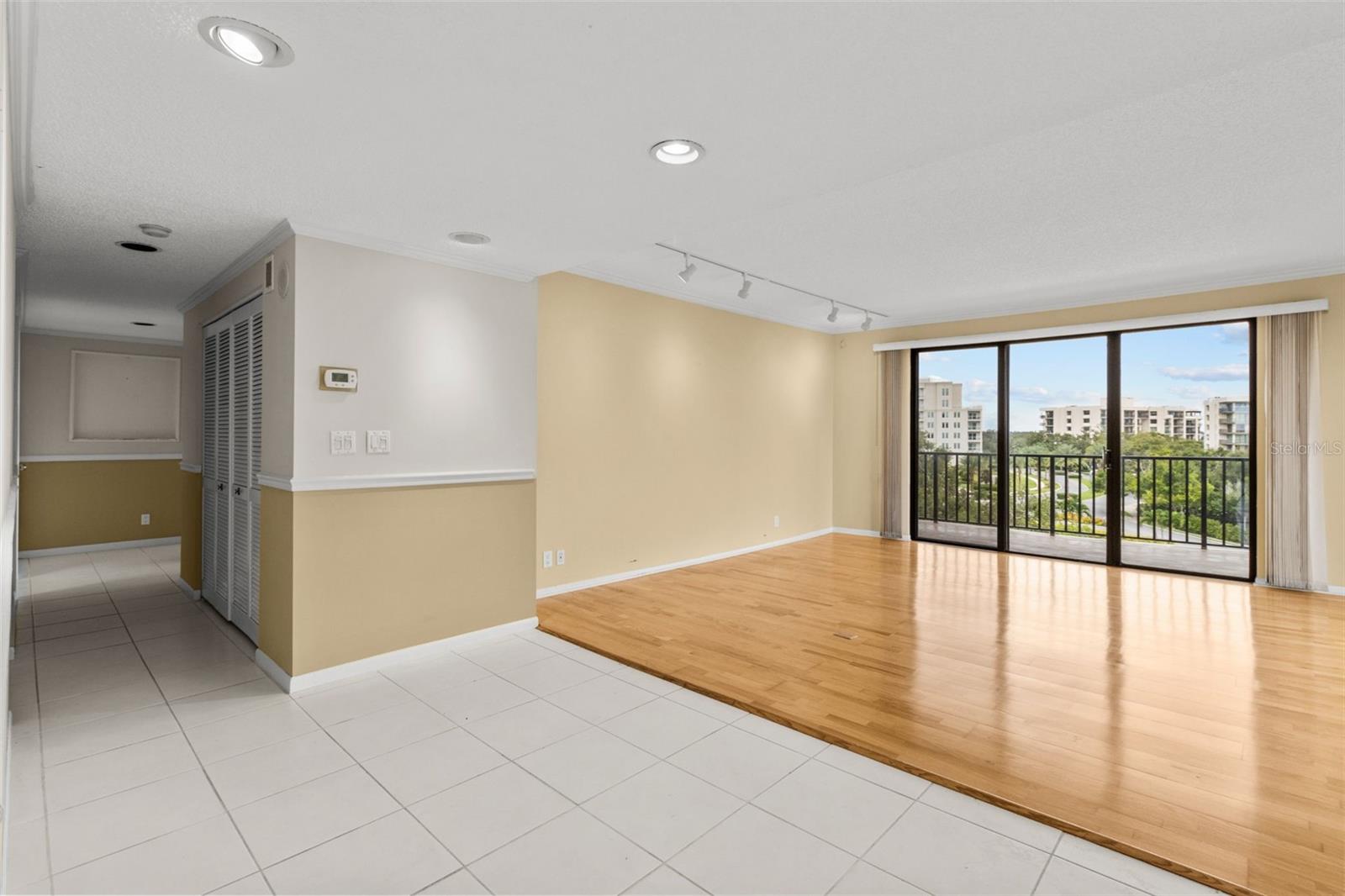 BELLEVIEW BILTMORE VILLAS OAKS - Residential