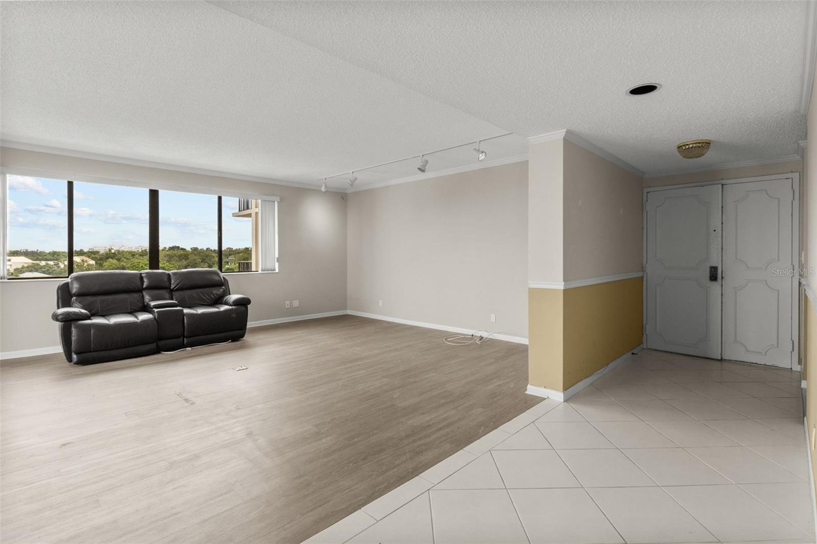 BELLEVIEW BILTMORE VILLAS OAKS - Residential