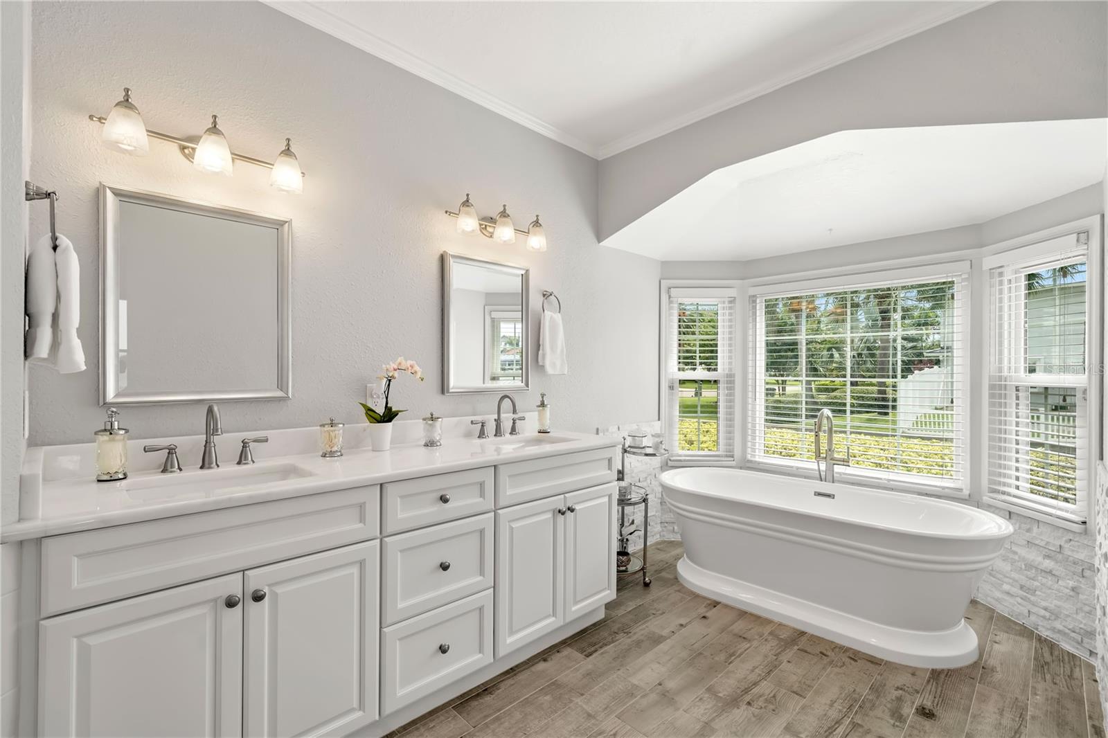 ISLAND ESTATES OF CLEARWATER - Residential