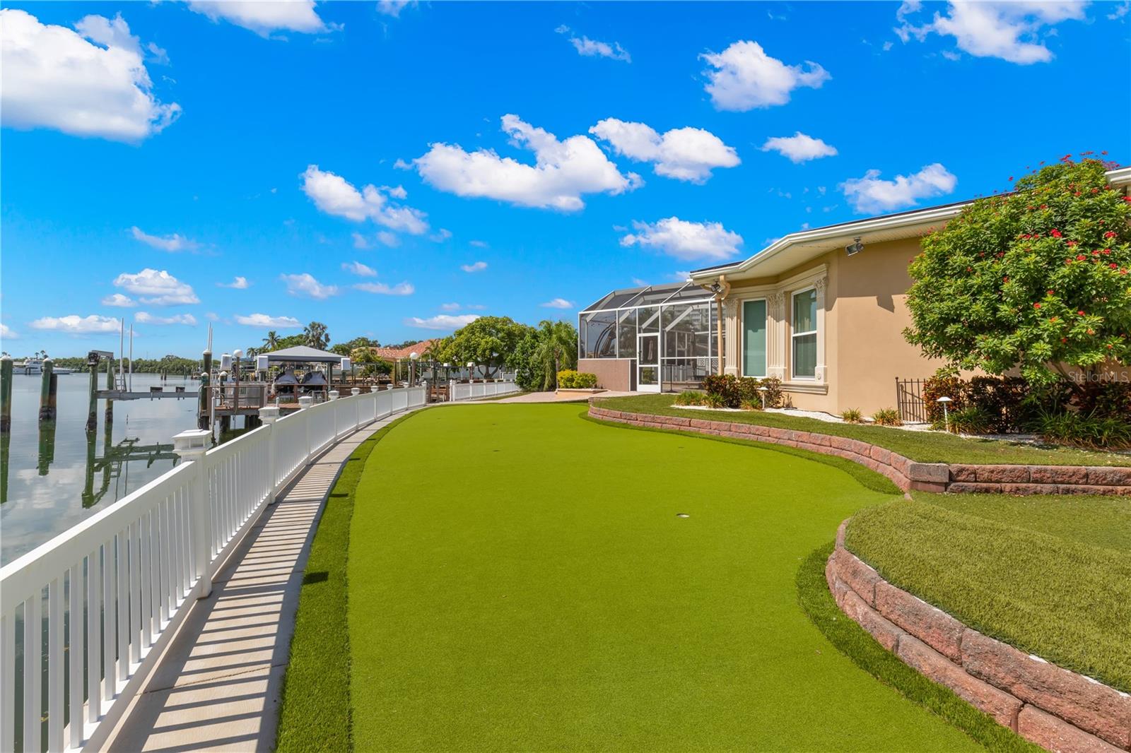 ISLAND ESTATES OF CLEARWATER - Residential