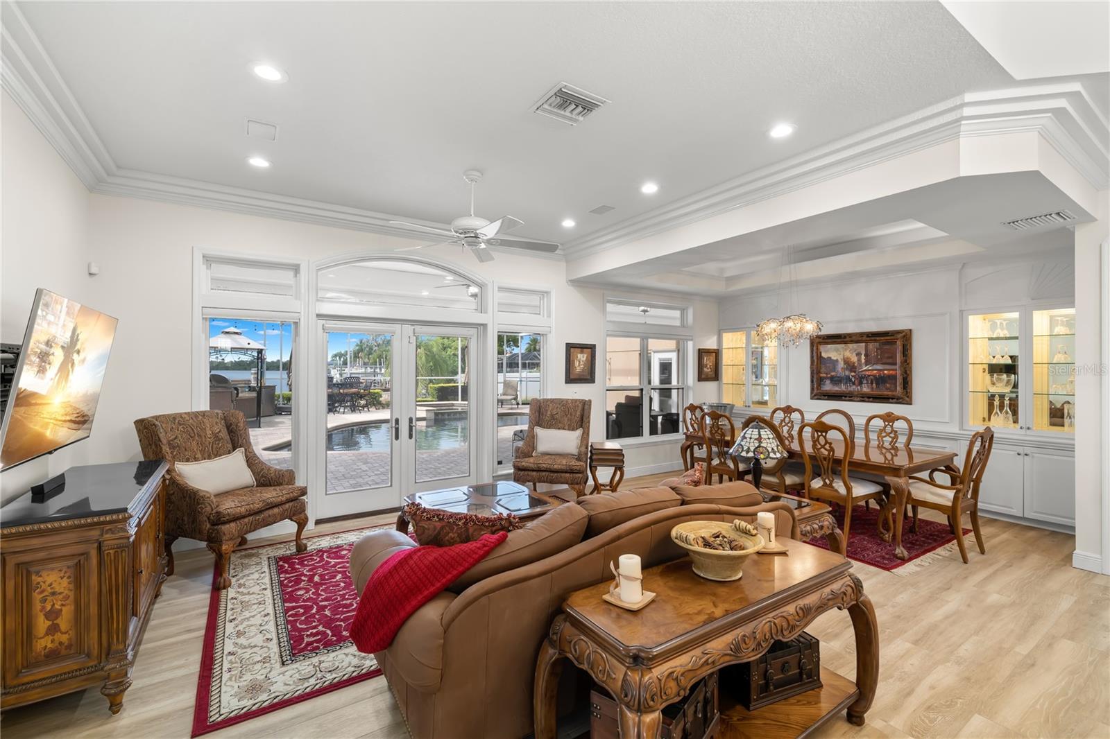 ISLAND ESTATES OF CLEARWATER - Residential