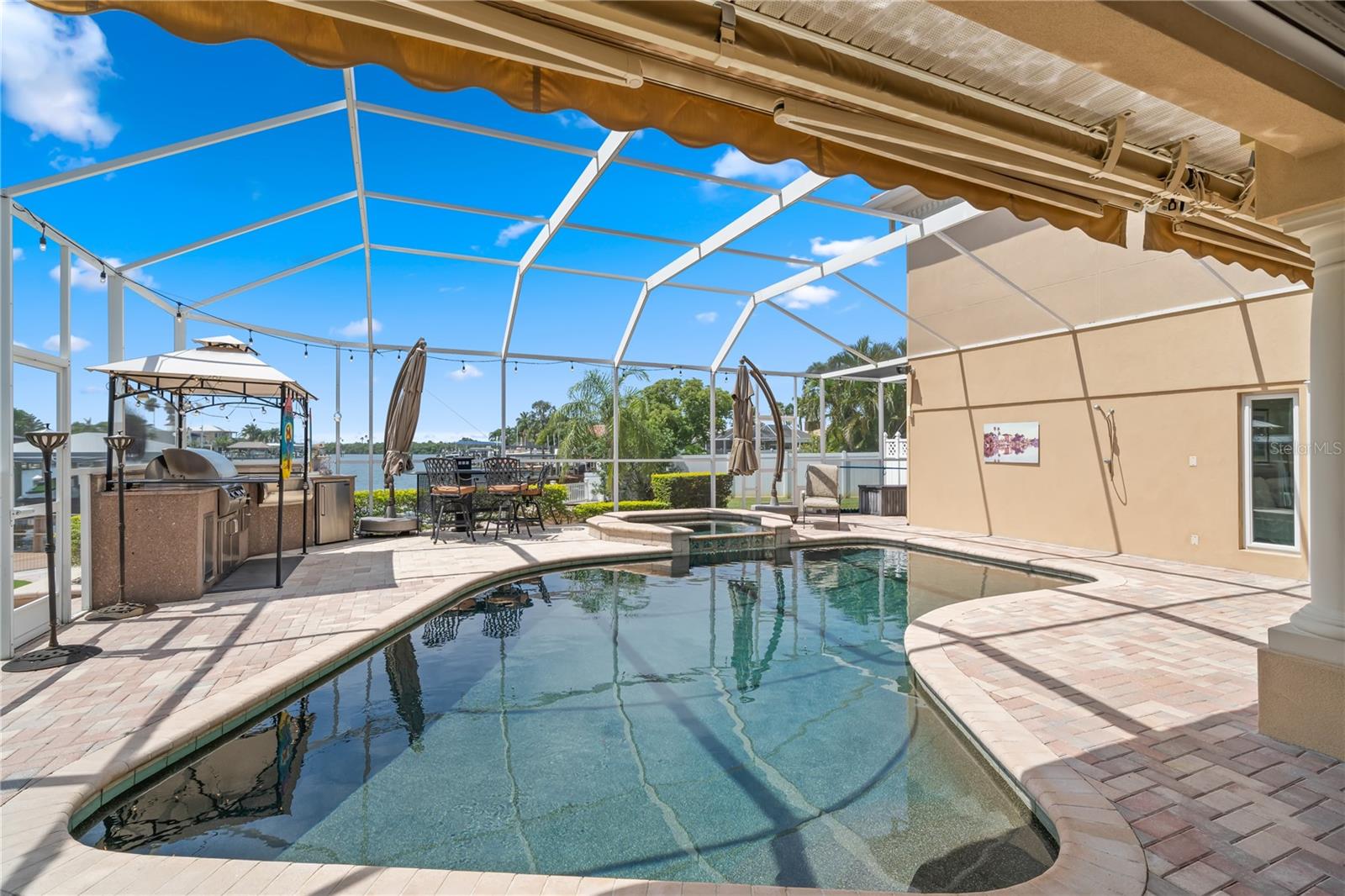 ISLAND ESTATES OF CLEARWATER - Residential