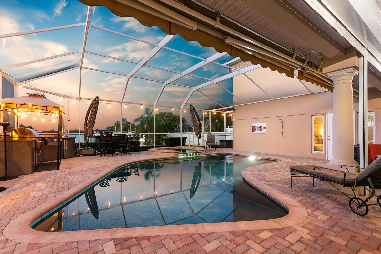 ISLAND ESTATES OF CLEARWATER - Residential