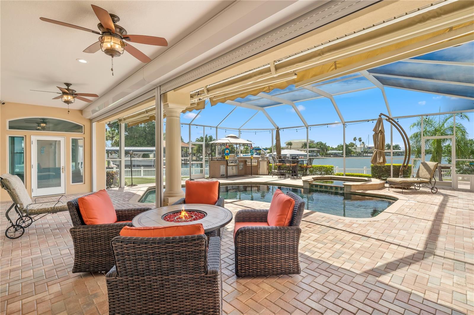 ISLAND ESTATES OF CLEARWATER - Residential