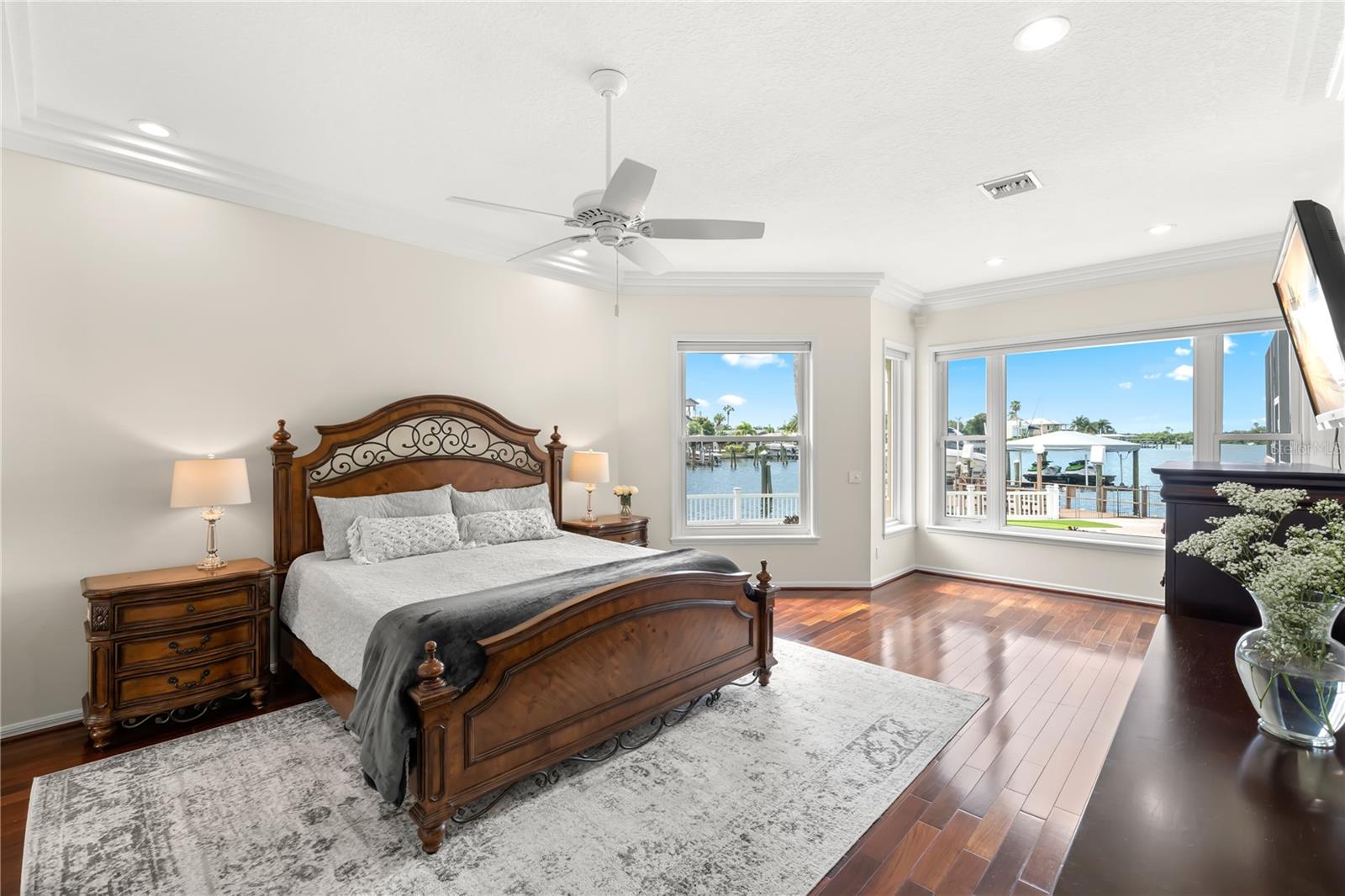 ISLAND ESTATES OF CLEARWATER - Residential