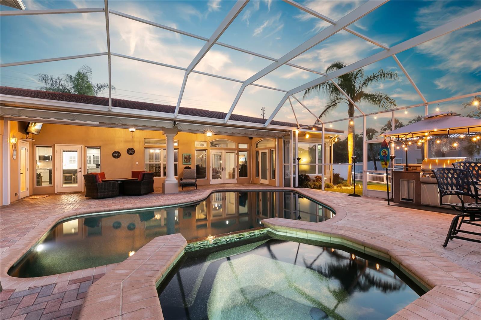 ISLAND ESTATES OF CLEARWATER - Residential