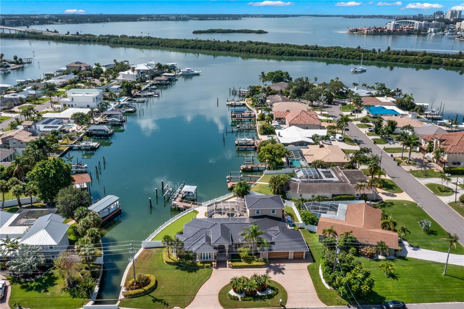 ISLAND ESTATES OF CLEARWATER - Residential