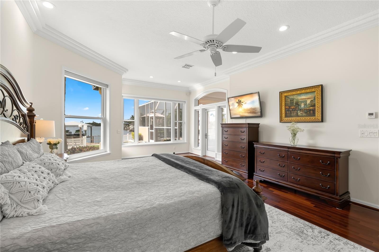 ISLAND ESTATES OF CLEARWATER - Residential