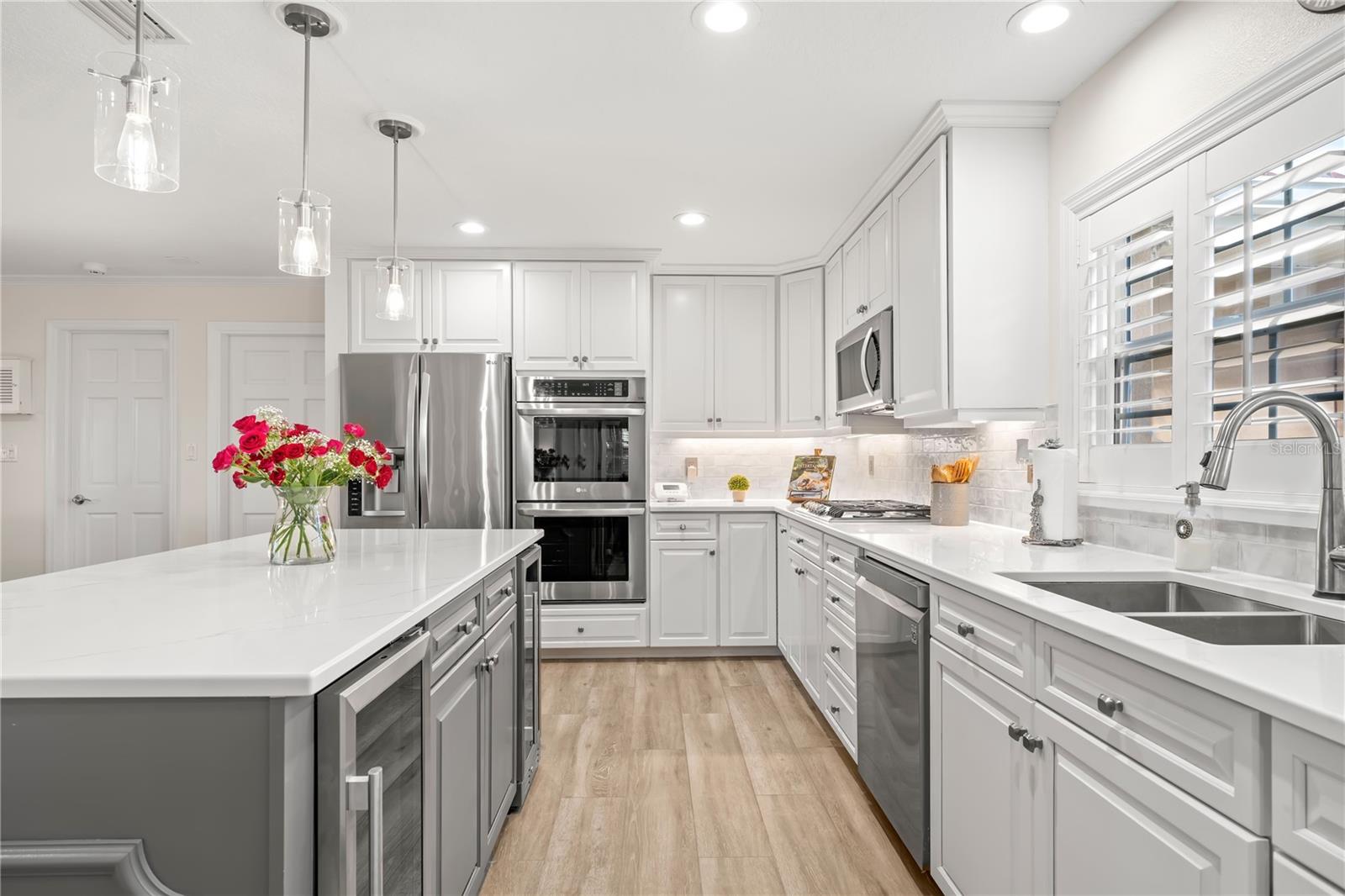 ISLAND ESTATES OF CLEARWATER - Residential