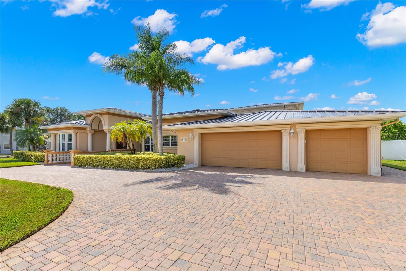 ISLAND ESTATES OF CLEARWATER - Residential