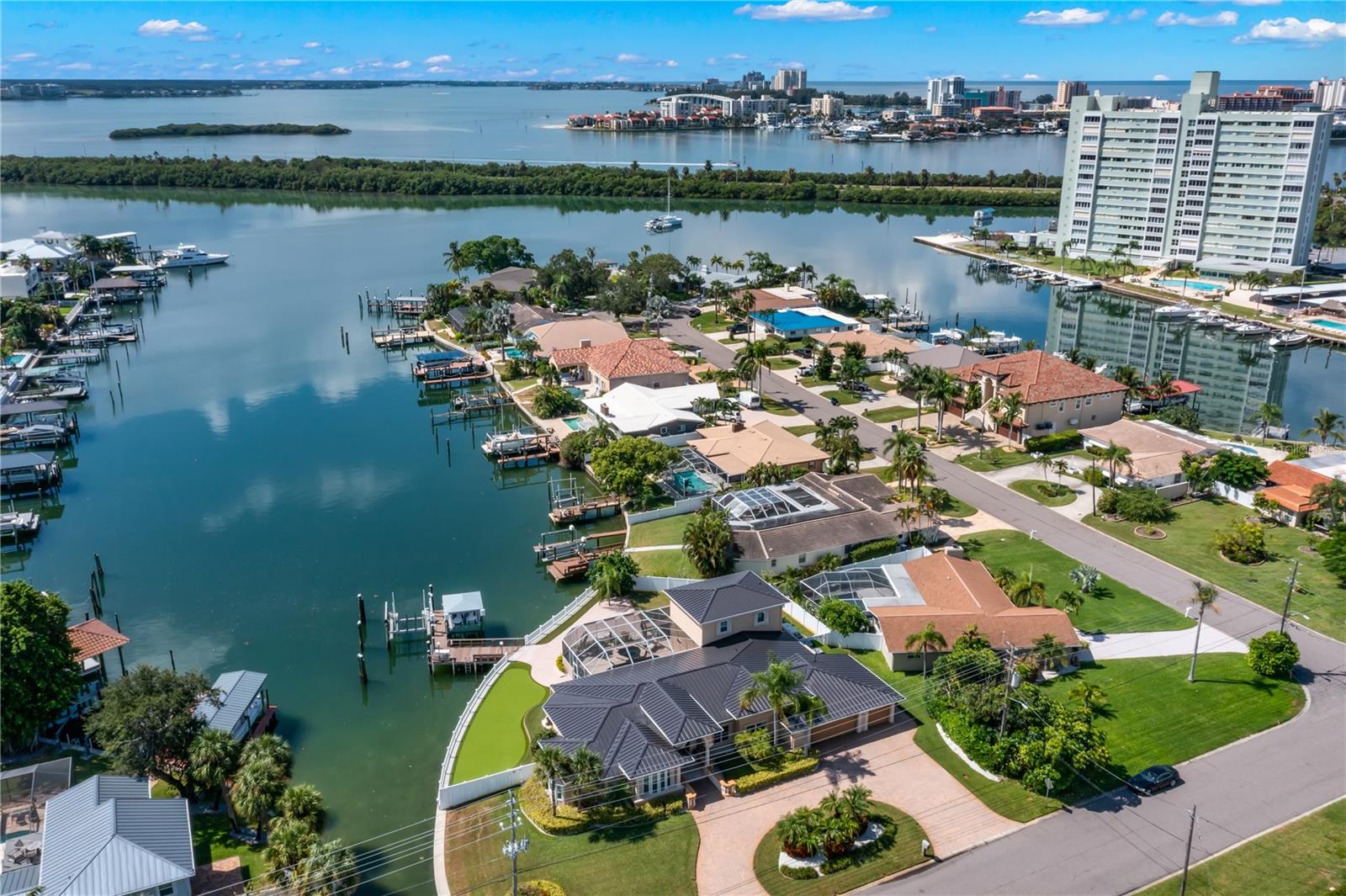 ISLAND ESTATES OF CLEARWATER - Residential