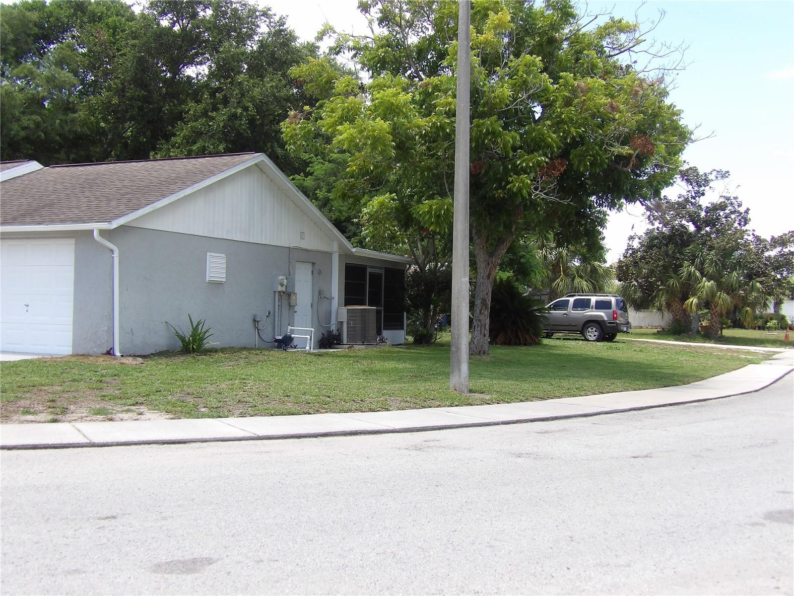 5131 GREENWOOD STREET