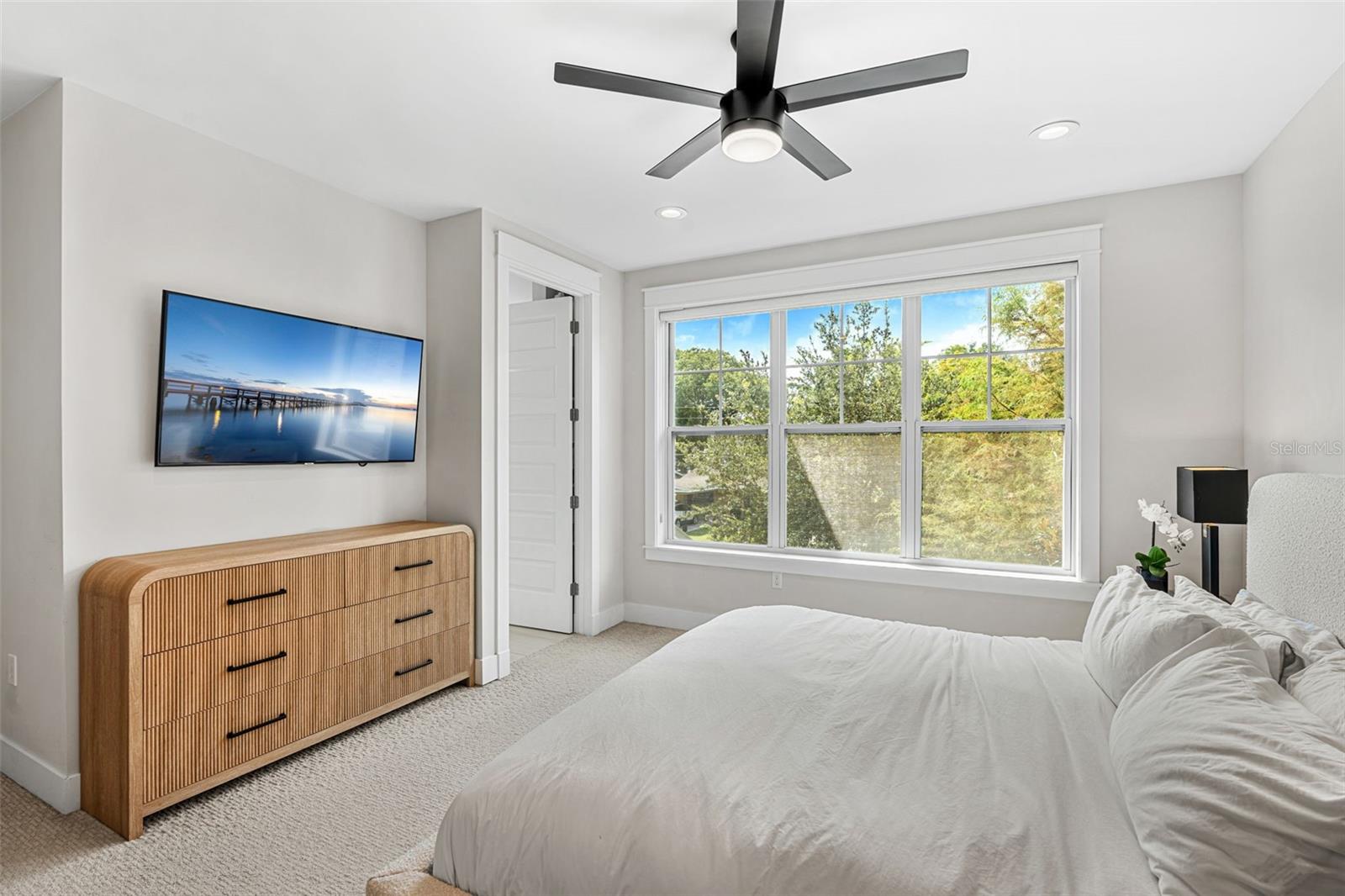 PARK SHORE - Residential Lease