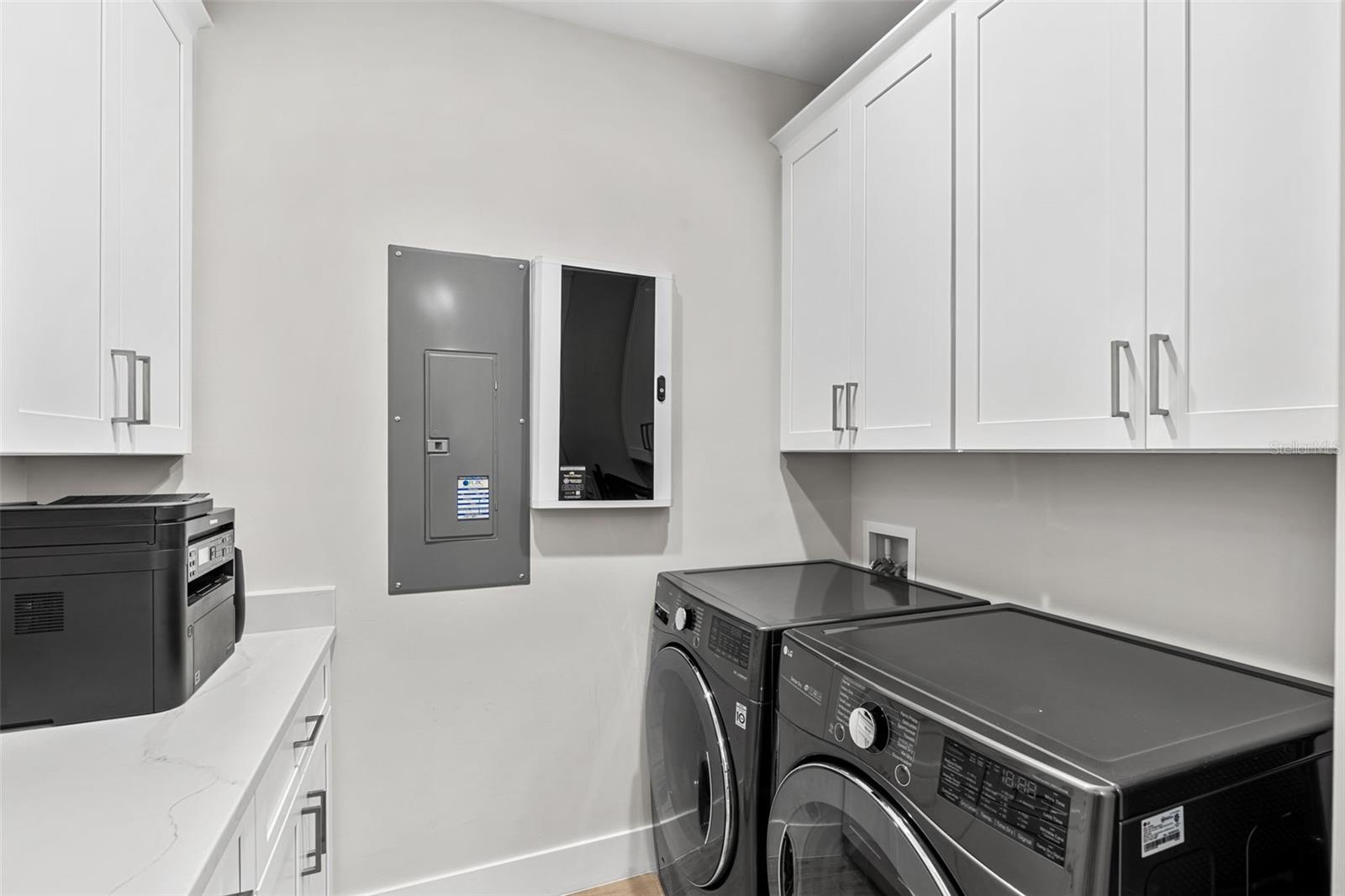 PARK SHORE - Residential Lease