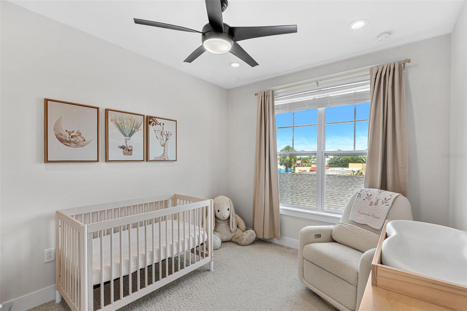 PARK SHORE - Residential Lease