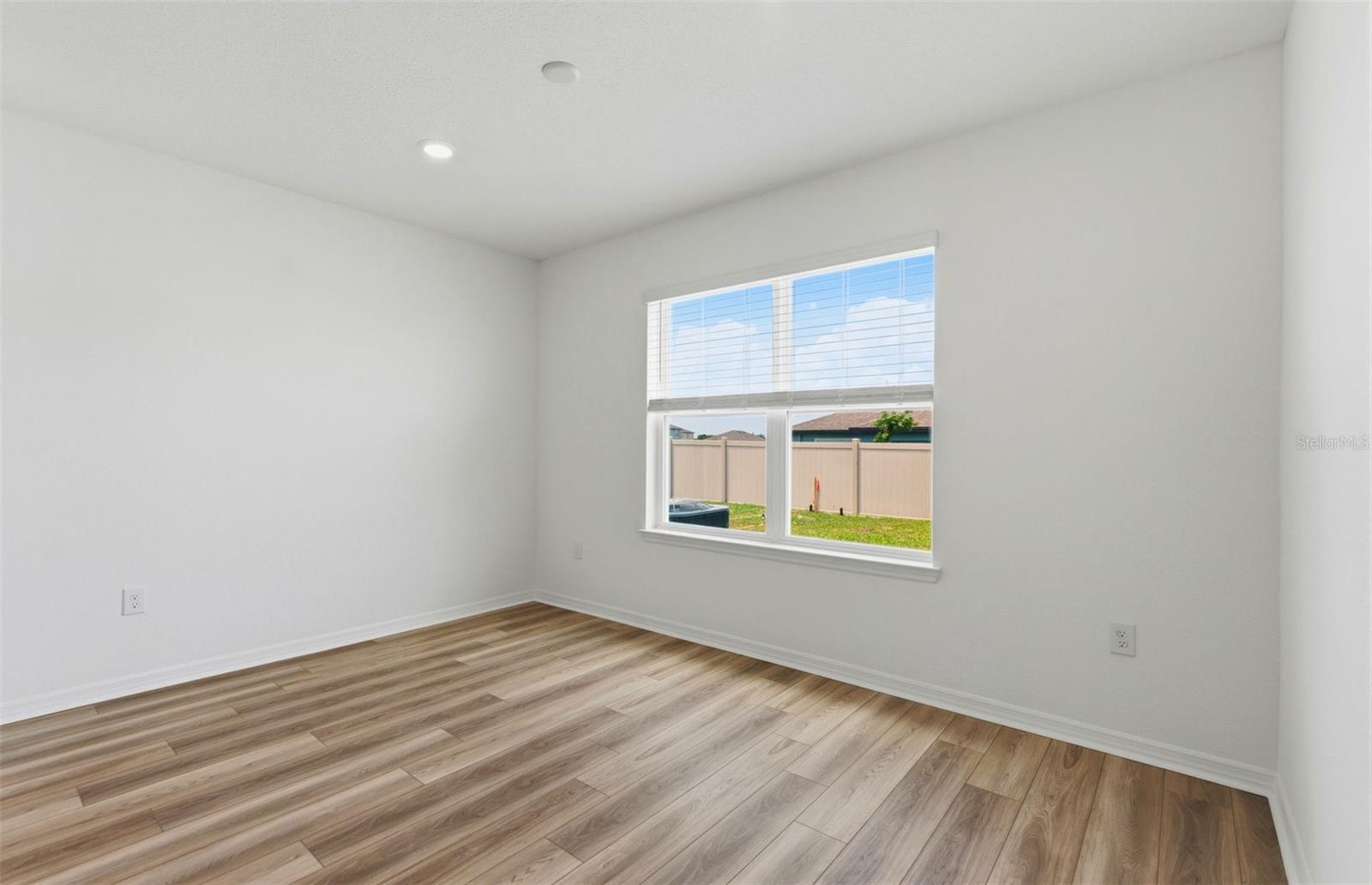 1448 HAMILTON WAY