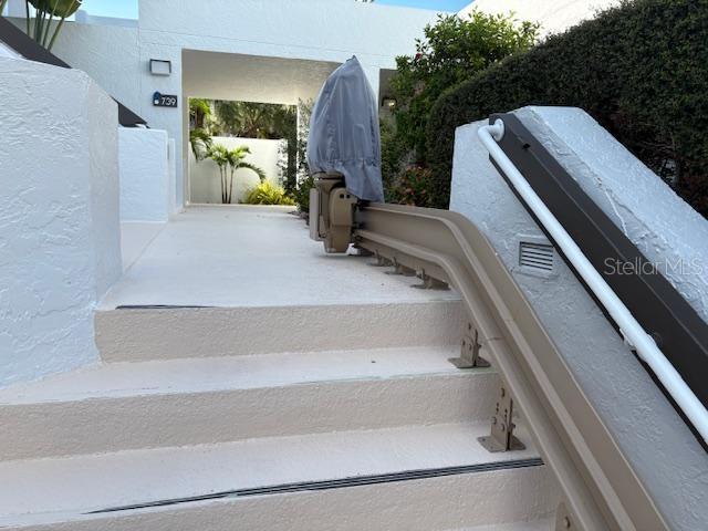 BAYPORT BEACH & TENNIS CLUB PH D - Residential Lease