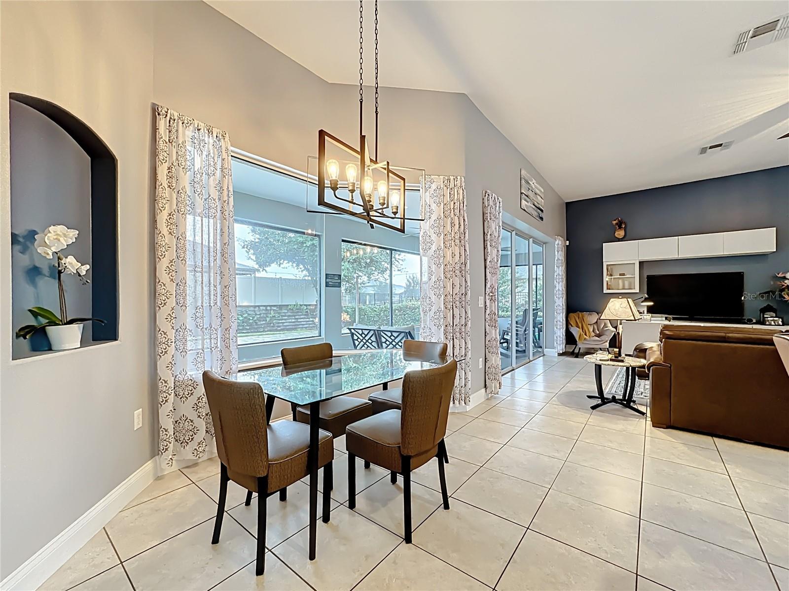 HAMMOCK POINTE UNIT 3 - Residential