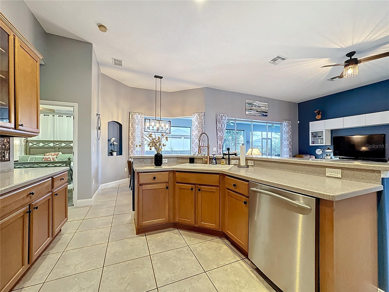 HAMMOCK POINTE UNIT 3 - Residential