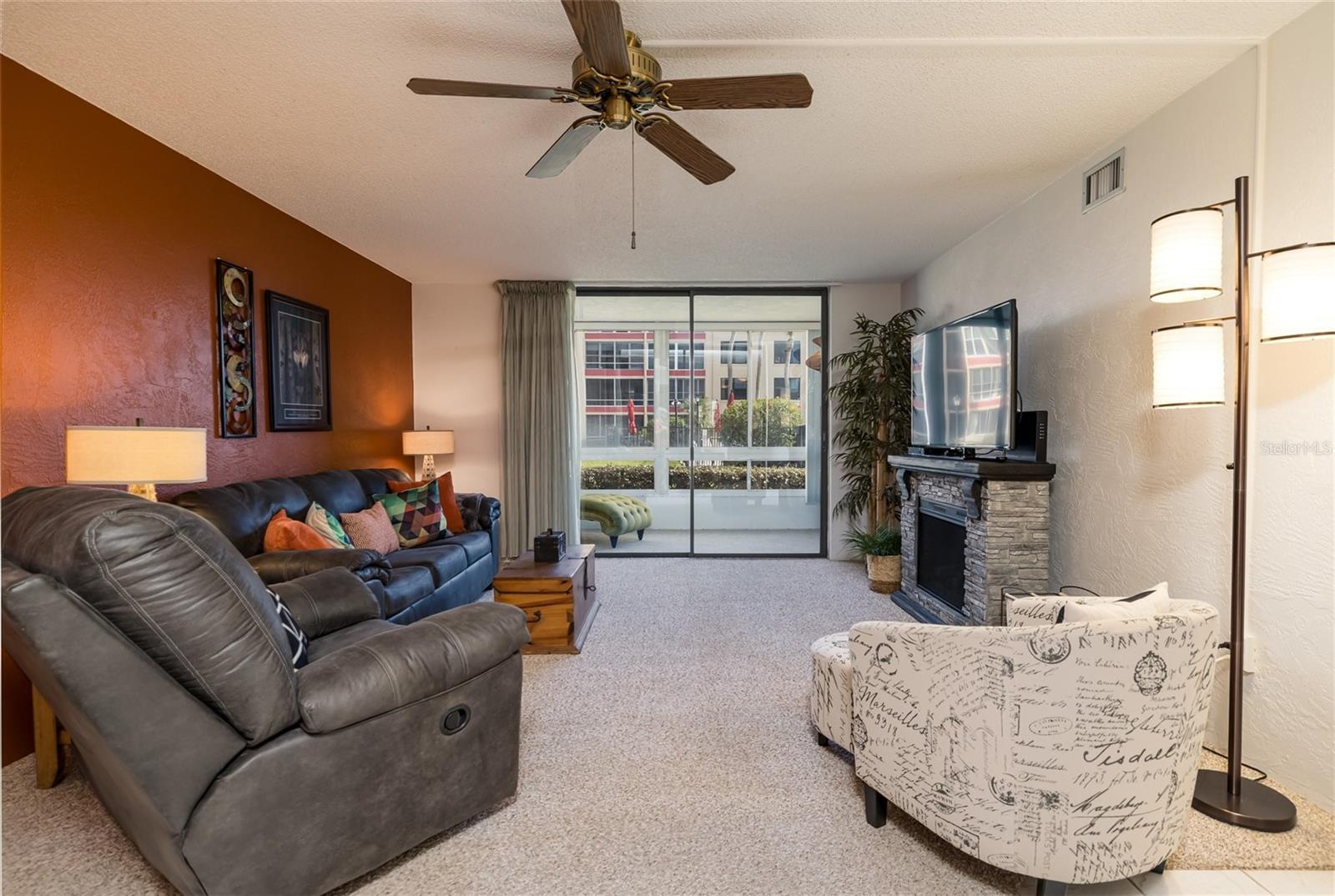 325 WILDER BOULEVARD A102
