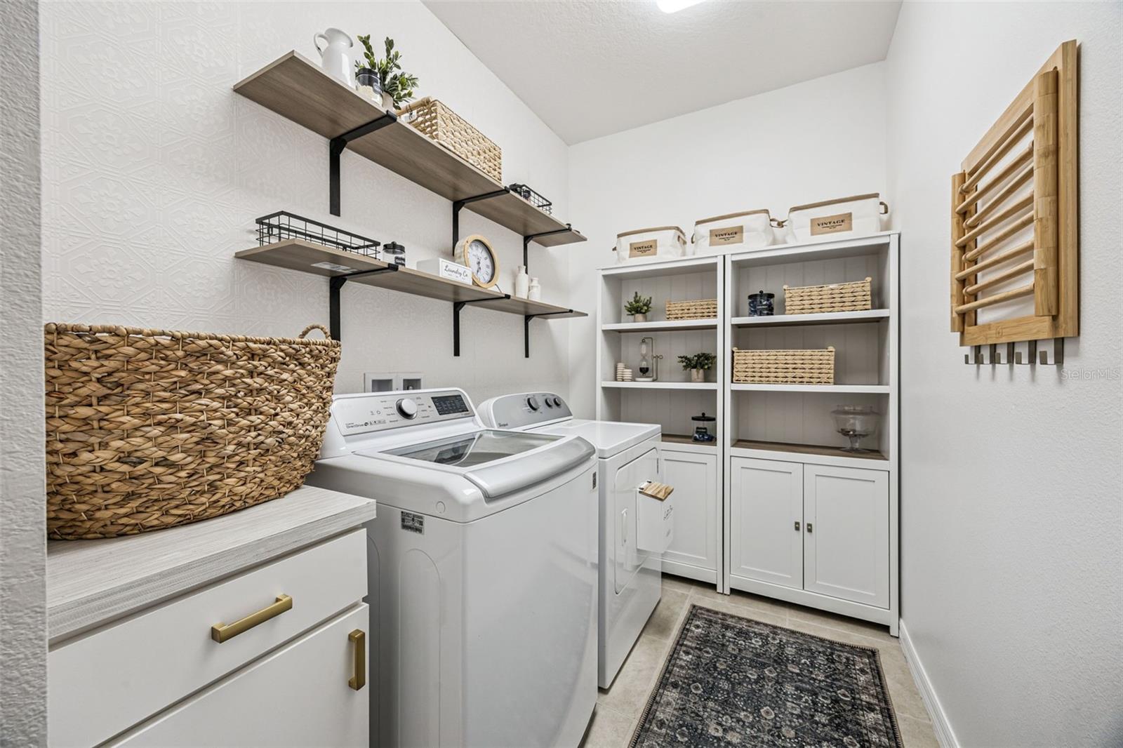 OAKMONT PH 01 - Residential