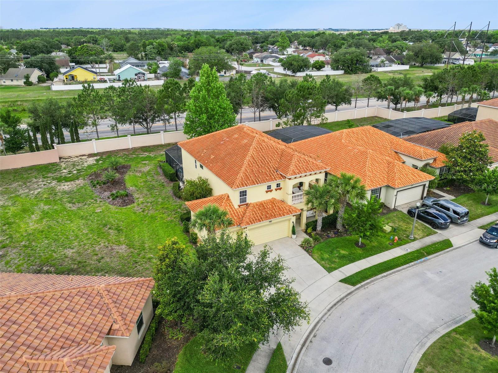 OAKMONT PH 01 - Residential