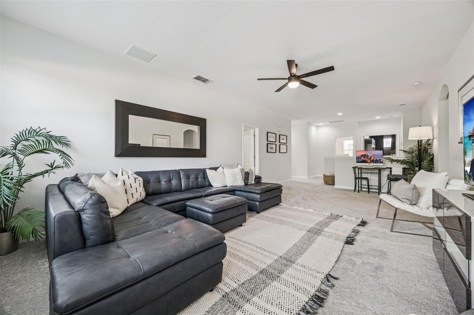 OAKMONT PH 01 - Residential