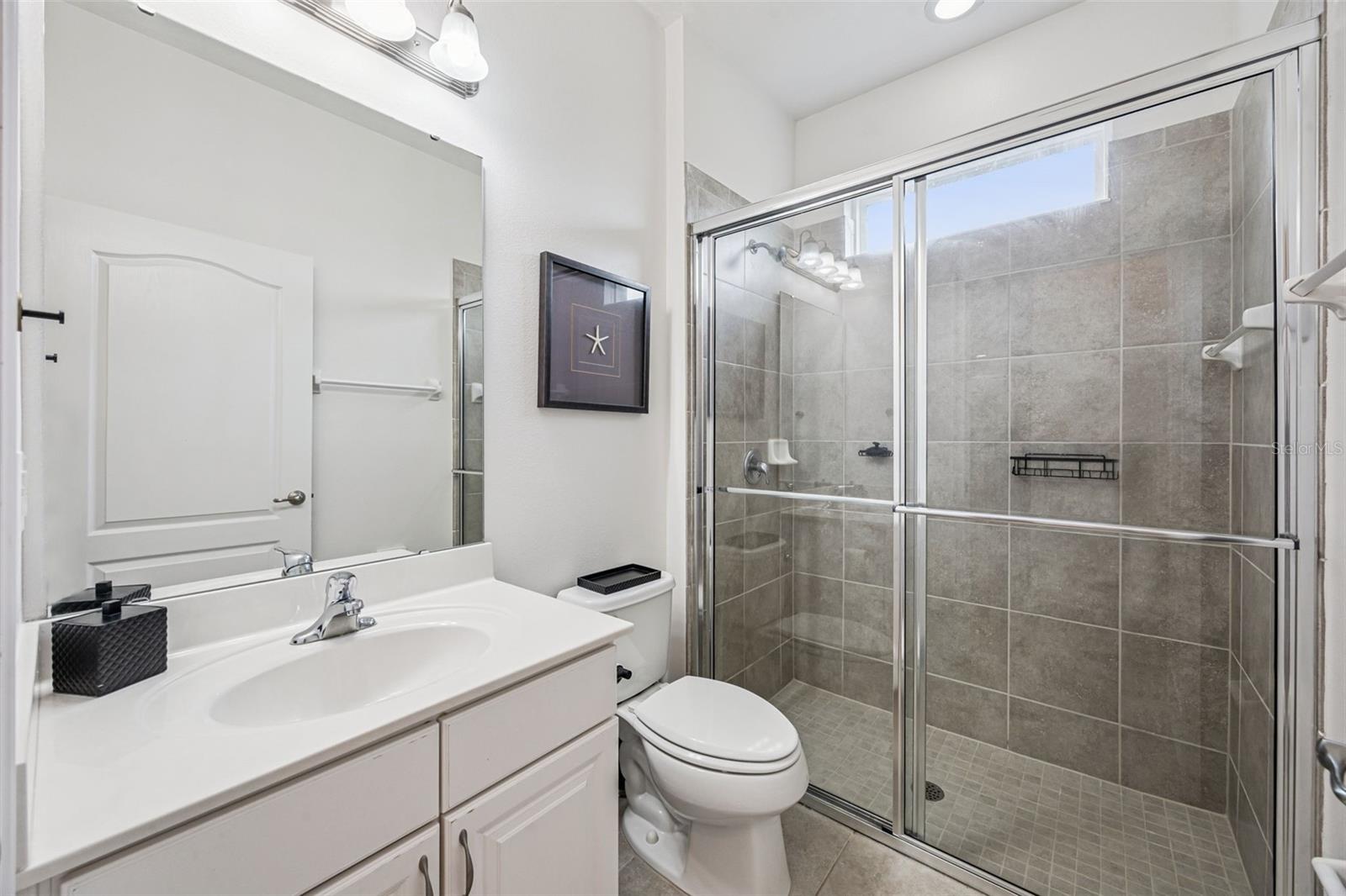 OAKMONT PH 01 - Residential