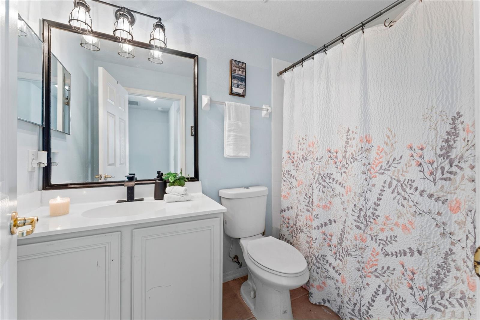 RETREAT AT TWIN LAKES REP - Residential