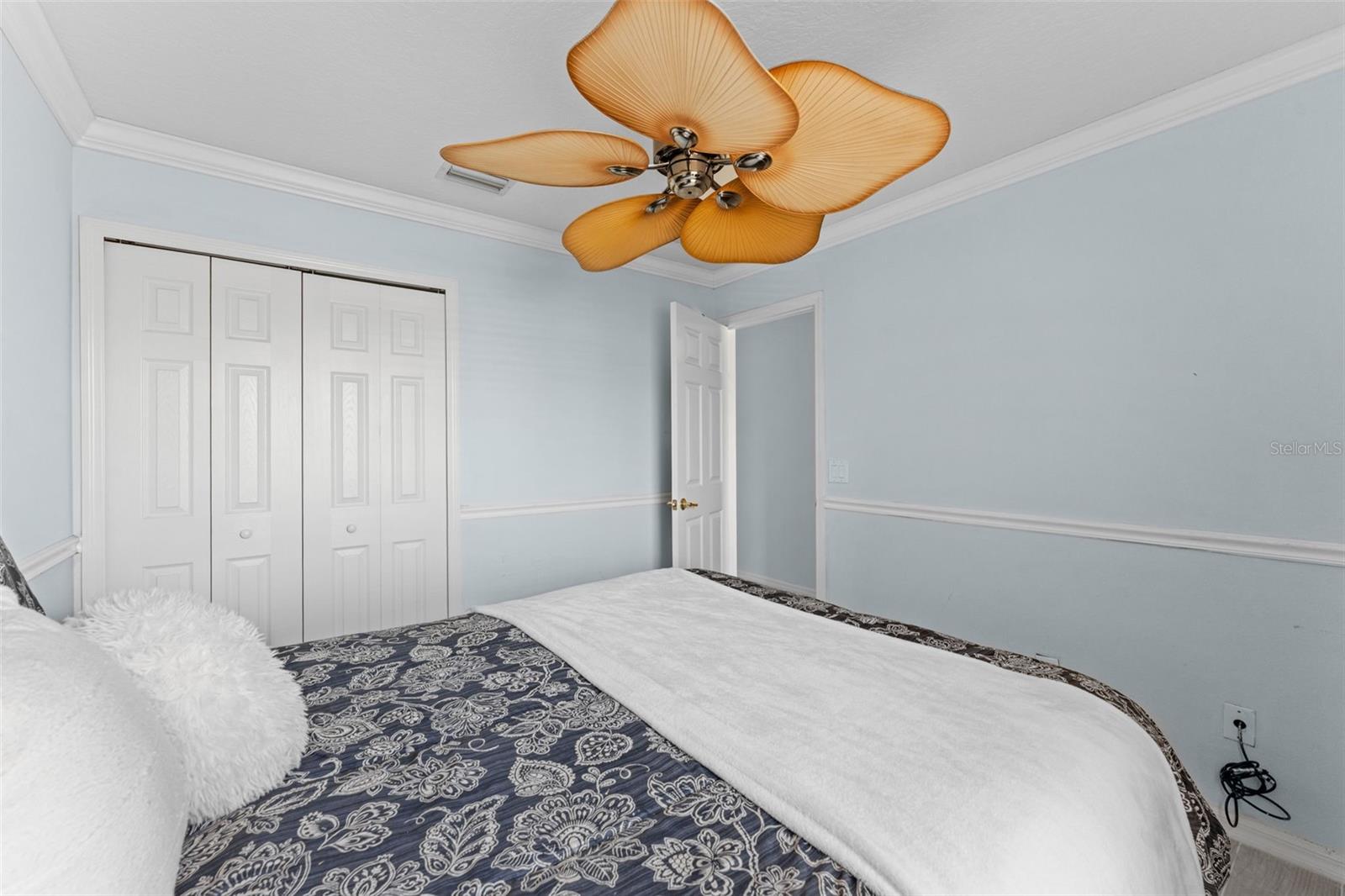 RETREAT AT TWIN LAKES REP - Residential