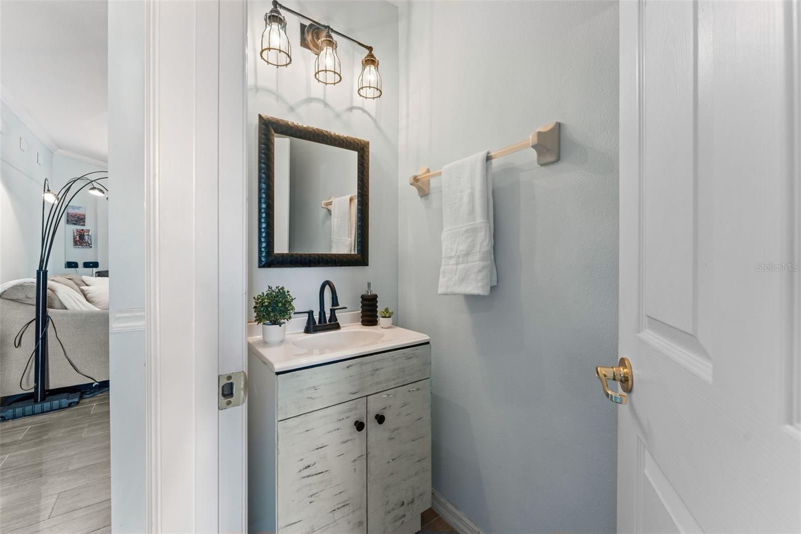 RETREAT AT TWIN LAKES REP - Residential