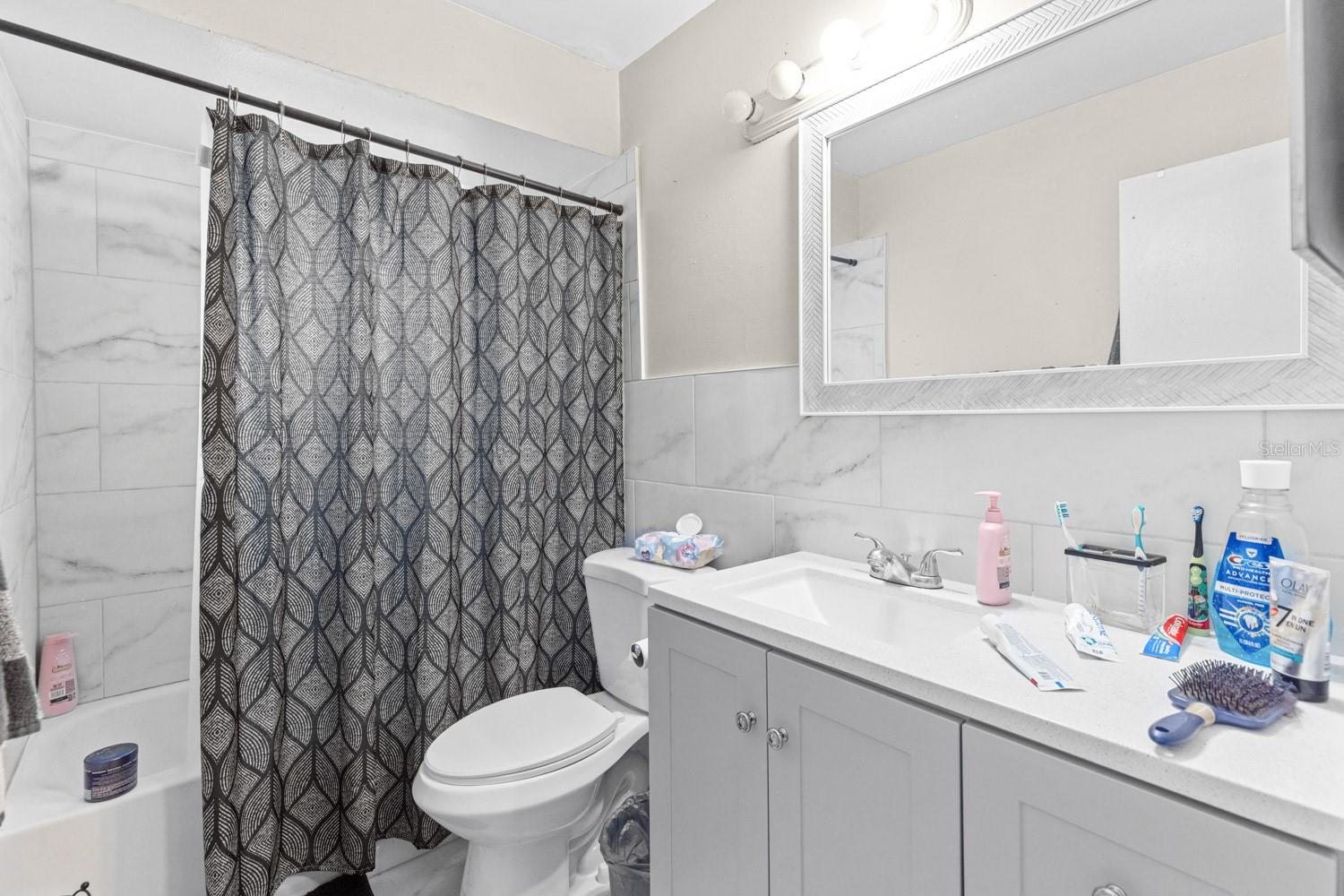 FRST COVE - Residential Income