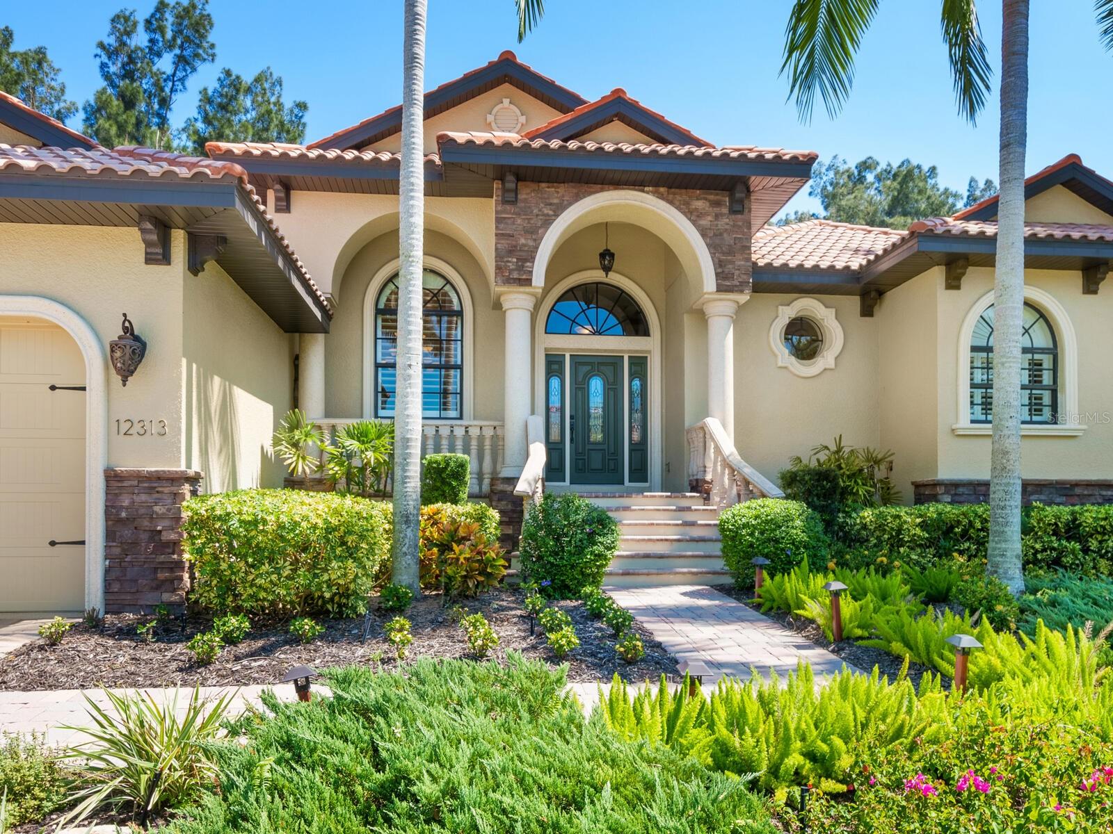 HARBOUR LANDINGS ESTATES - Residential