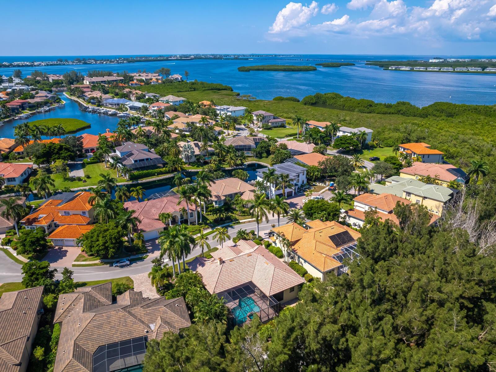 HARBOUR LANDINGS ESTATES - Residential